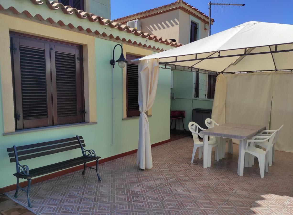 Villa La Gioia Di Casa à Àrbatax Extérieur photo