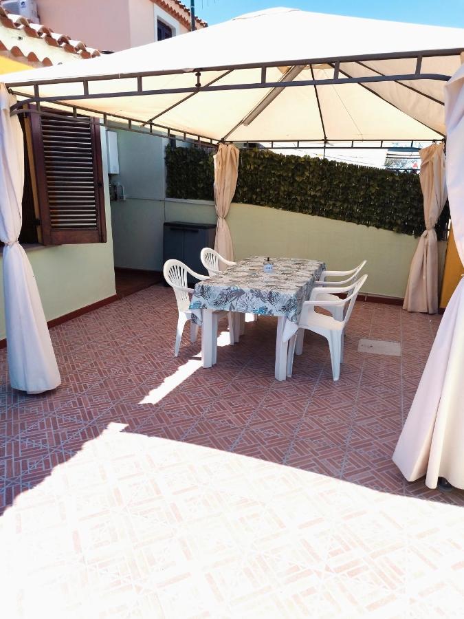 Villa La Gioia Di Casa à Àrbatax Extérieur photo